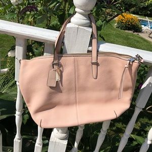 BRAND NEW COACH TOTE